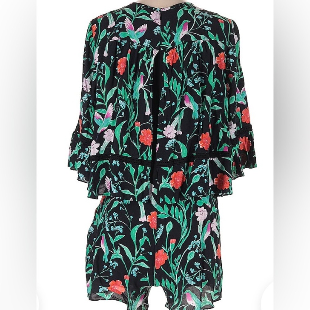 KATE SPADE Floral Jardin Crepe Romper
Scenic Route - Picture 12 of 15